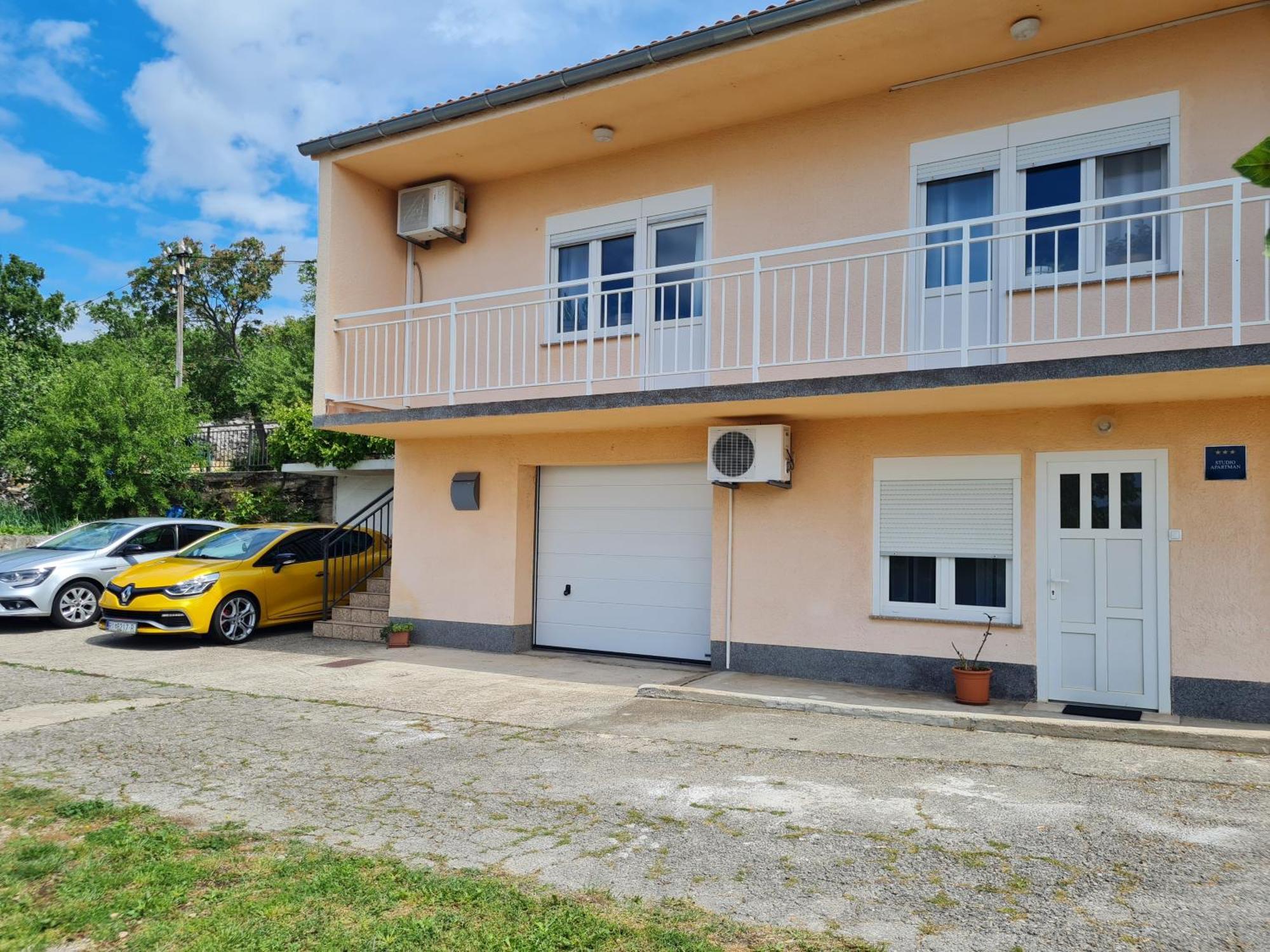 Apartman Luka 克罗诺维察 外观 照片